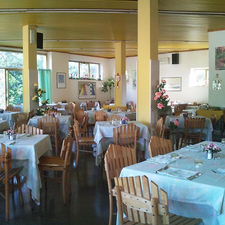 Hotel Autostello Castellana Grotte Εξωτερικό φωτογραφία