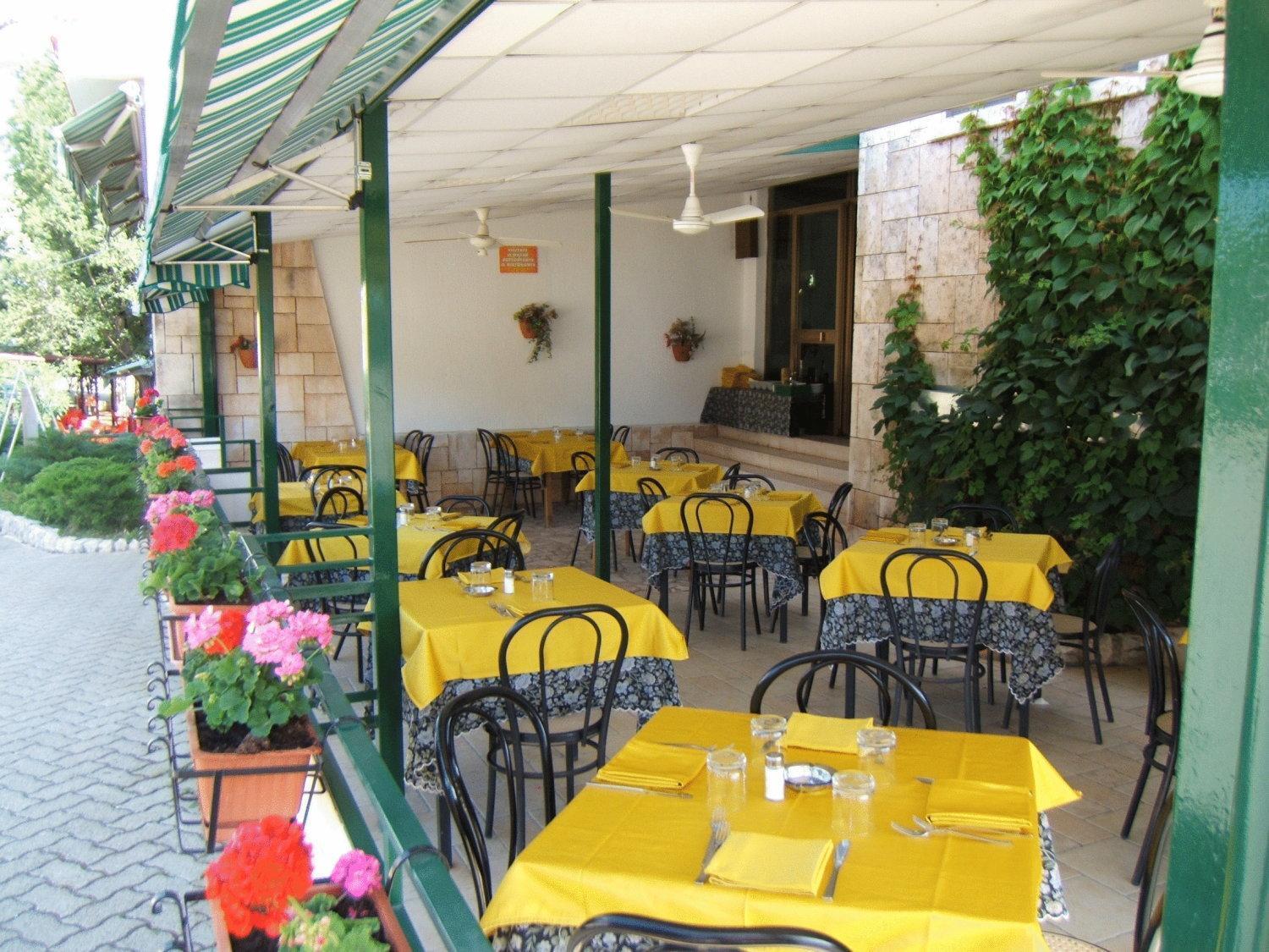 Hotel Autostello Castellana Grotte Εξωτερικό φωτογραφία