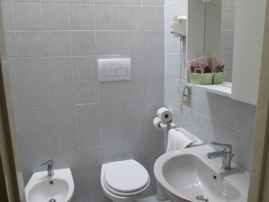 Hotel Autostello Castellana Grotte Εξωτερικό φωτογραφία