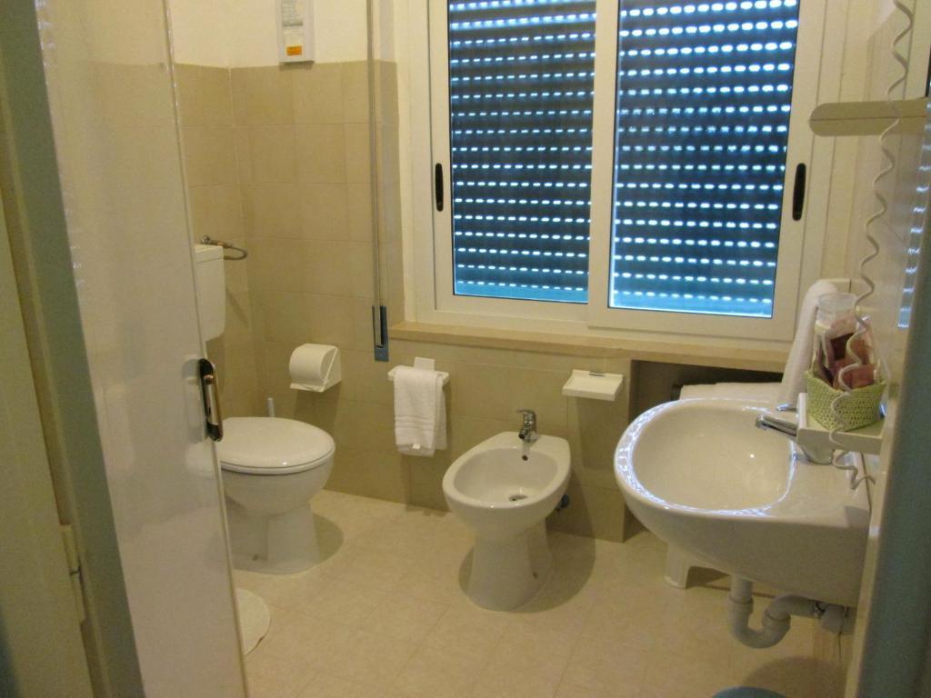 Hotel Autostello Castellana Grotte Δωμάτιο φωτογραφία